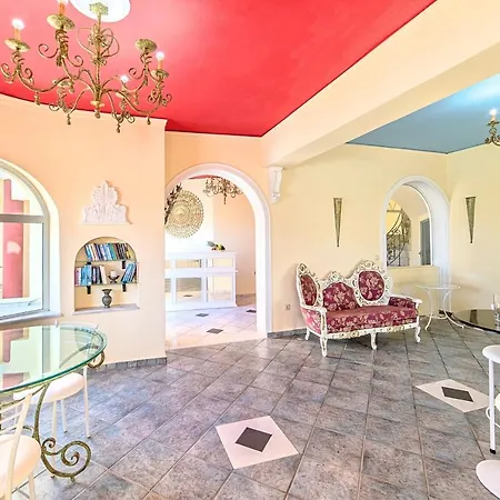 Palladion Apartment